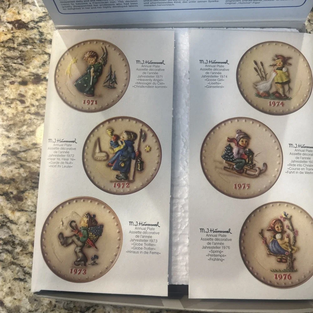 M.J. Hummel Annual Collector Plates 1980 Tenth Edition with Original Box